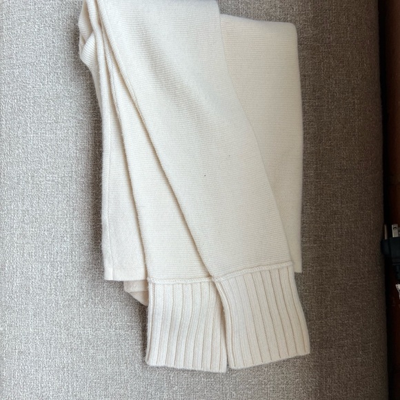 Club Monaco Tommie Wool Crewneck - PERFECT used condition. - Picture 6 of 8